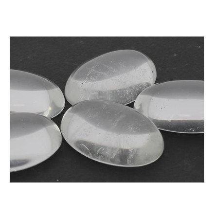 cristal de roche cabochon
