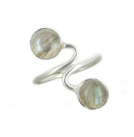 bague cabochon labradorite et argent